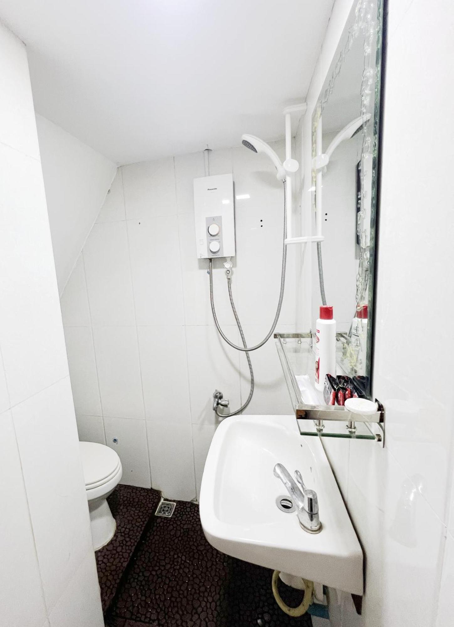 Tva Homestay - Tva Sleepbox - Tva Working Space Phnompen Kültér fotó